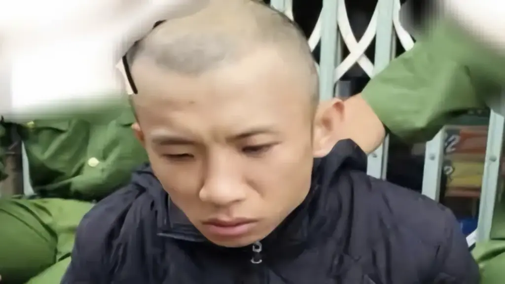 Cảnh sát truy đuổi, bắt kẻ cướp xe máy người dân ở Lâm Đồng