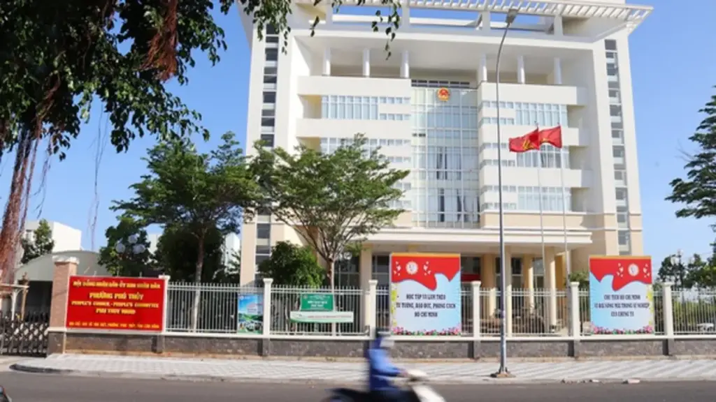 Cấp thiết xử lý trụ sở dôi dư: Lâm Đồng triển khai quyết liệt