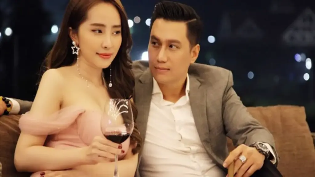 Cặp trai tài gái sắc chính thức công khai sau 7 năm bí mật hẹn hò
