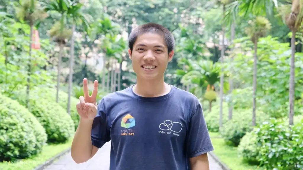 Chàng trai phá kỷ lục điểm số khoa Toán trước khi du học