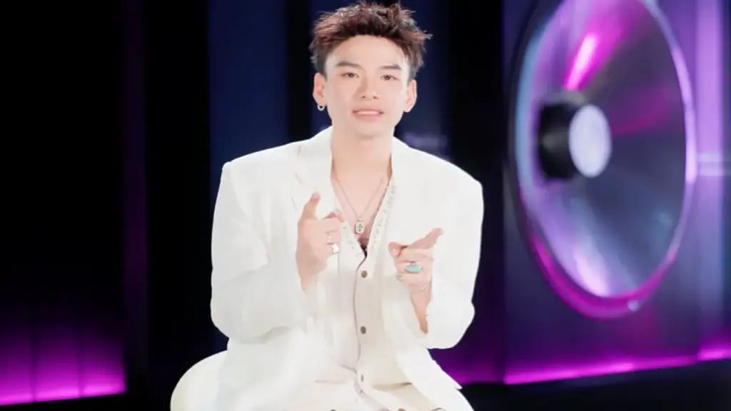 Cháu nhạc sĩ Trịnh Công Sơn gây chú ý ở 'Tinh hà say hi'