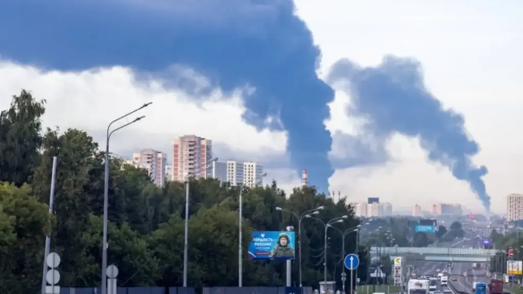 Chiến sự Ukraine ngày 1.607: Moscow lại chịu đợt không kích quy mô rất lớn
