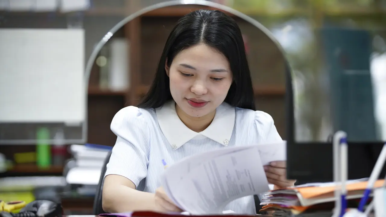 Chính phủ mở rộng diện tiếp nhận làm viên chức