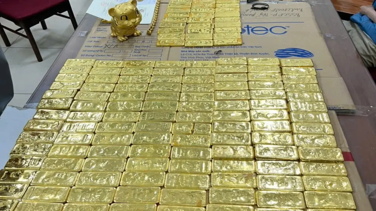 Choáng ngợp số bất động sản, vàng, ngoại tệ Mr Pips mua từ tiền lừa đảo