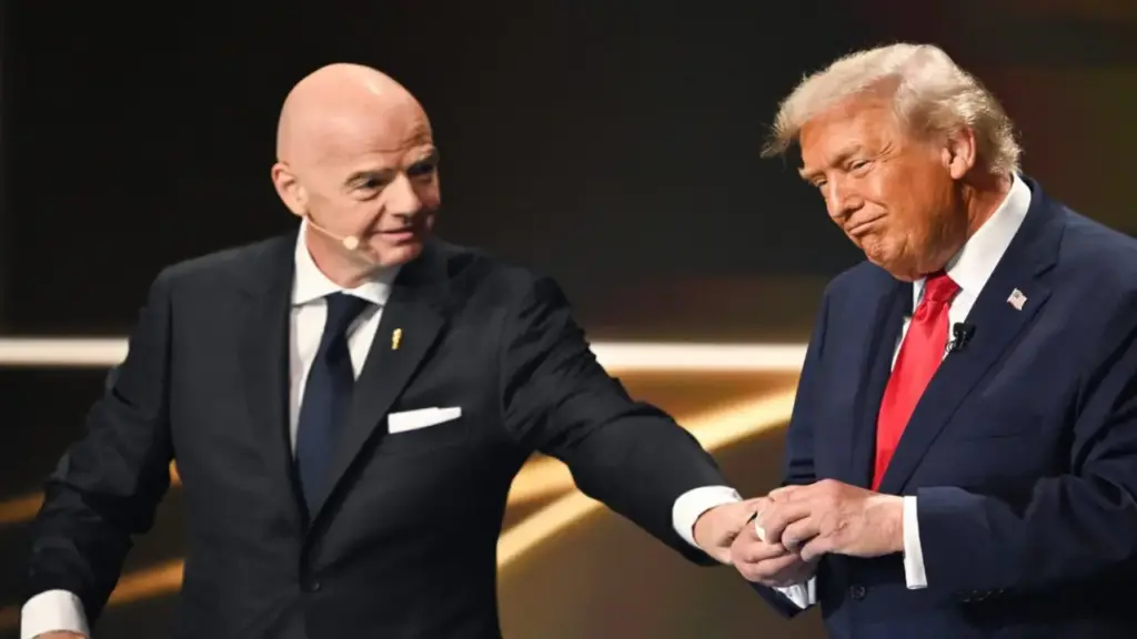Chủ tịch FIFA Infantino đối mặt cuộc điều tra vì 'thiên vị' tuyển Mỹ