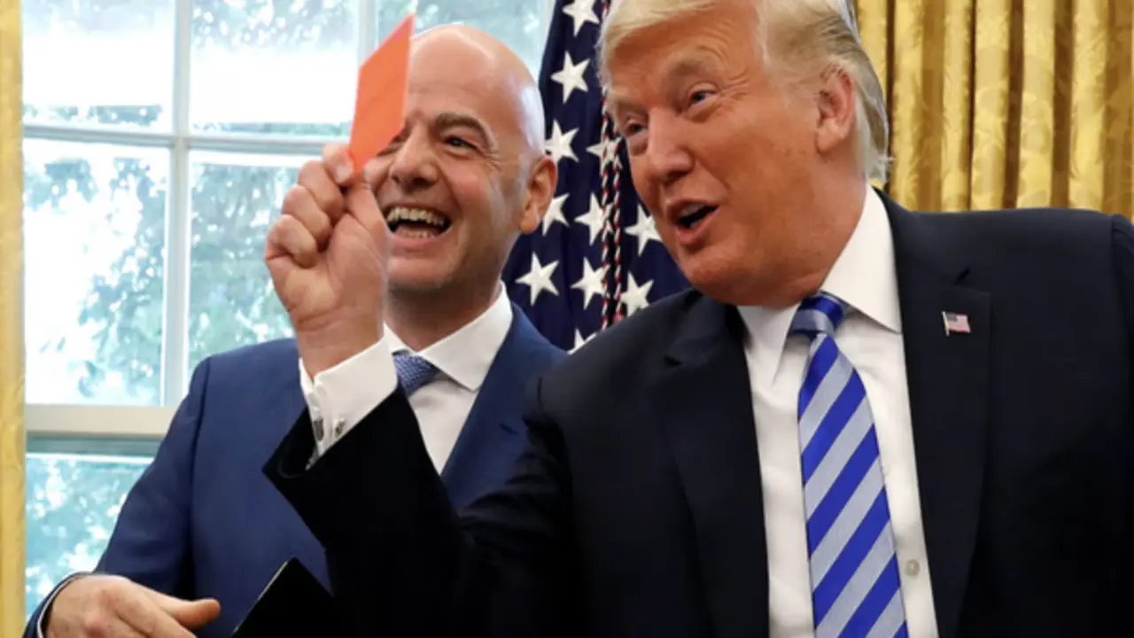Chủ tịch FIFA lên tiếng vụ tiền đạo Mỹ được xóa thẻ đỏ: 'Tôi đã giải thích với Tổng thống Trump…’