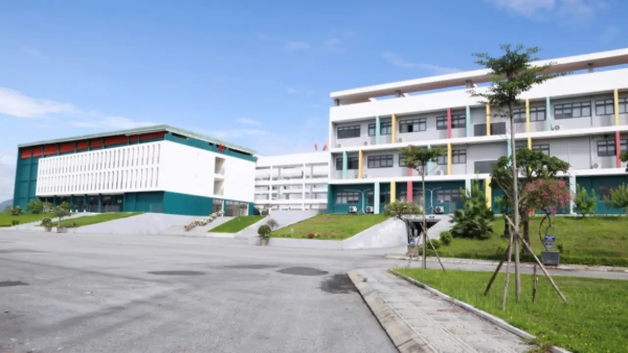 Chủ tịch tỉnh Tuyên Quang chỉ đạo làm rõ thông tin về điểm thi môn toán