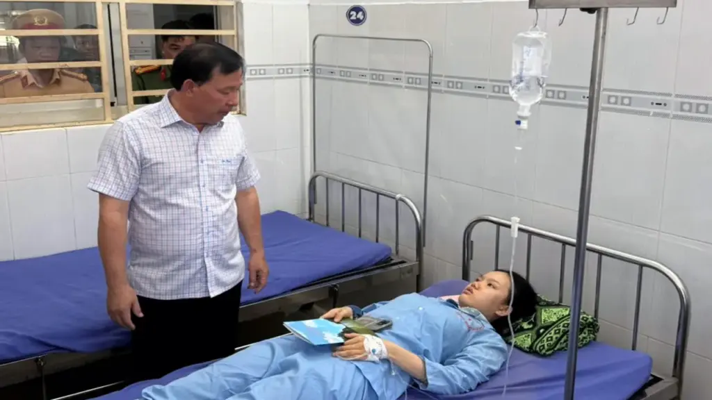 Chủ tịch TP Đồng Nai thăm hỏi gia đình các nạn nhân vụ cháy xe làm 7 người chết