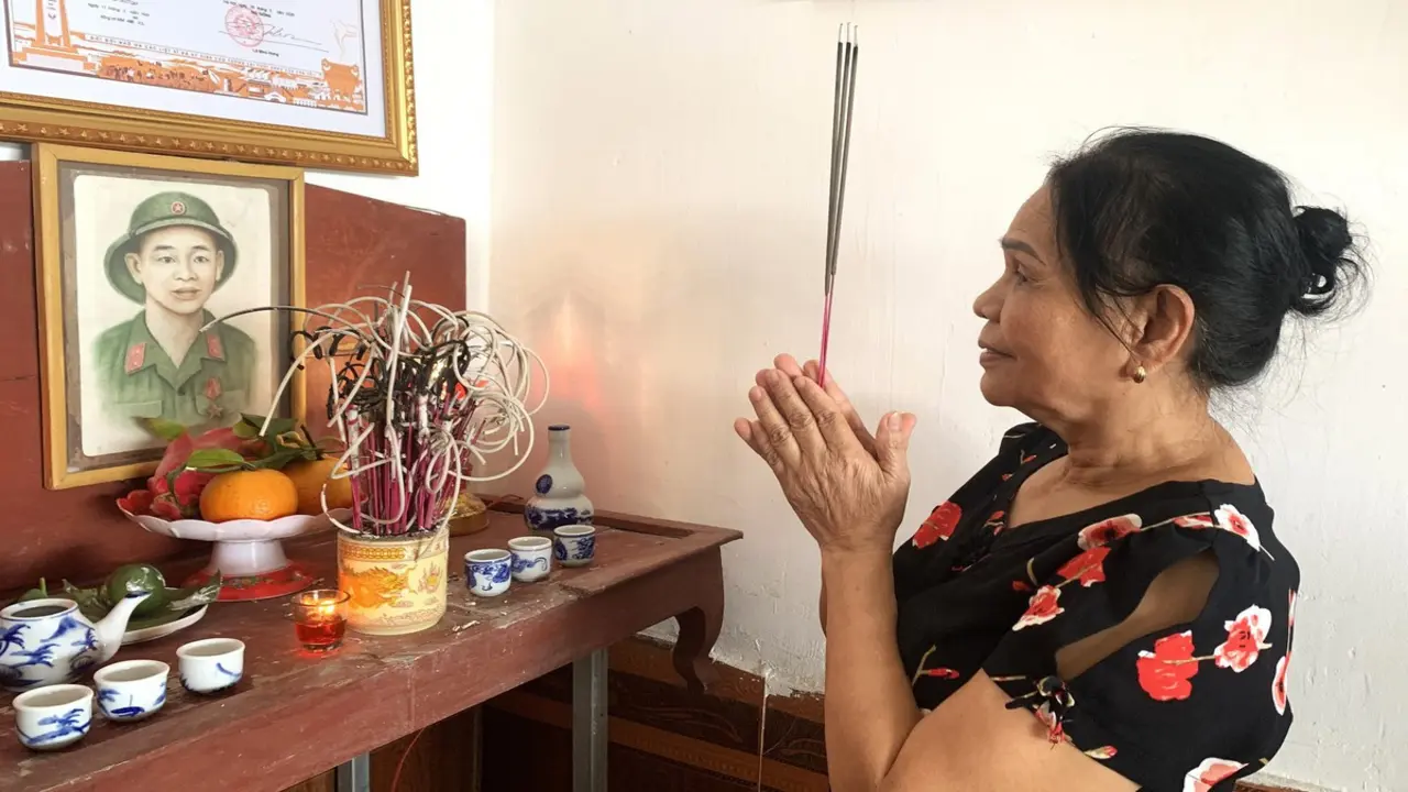 Chuyện hai ngôi mộ liệt sỹ cùng tên và niềm hy vọng vào 'Chiến dịch 500 ngày đêm'