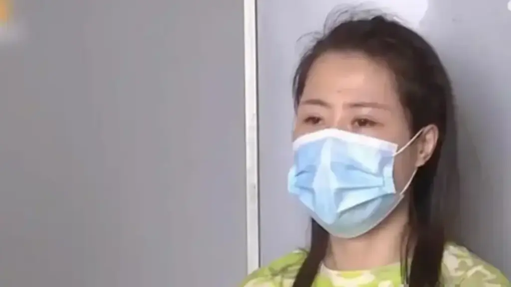 Cô gái trẻ hẹn hò với 8 người đàn ông cùng lúc, màn "lật mặt" gây bất ngờ