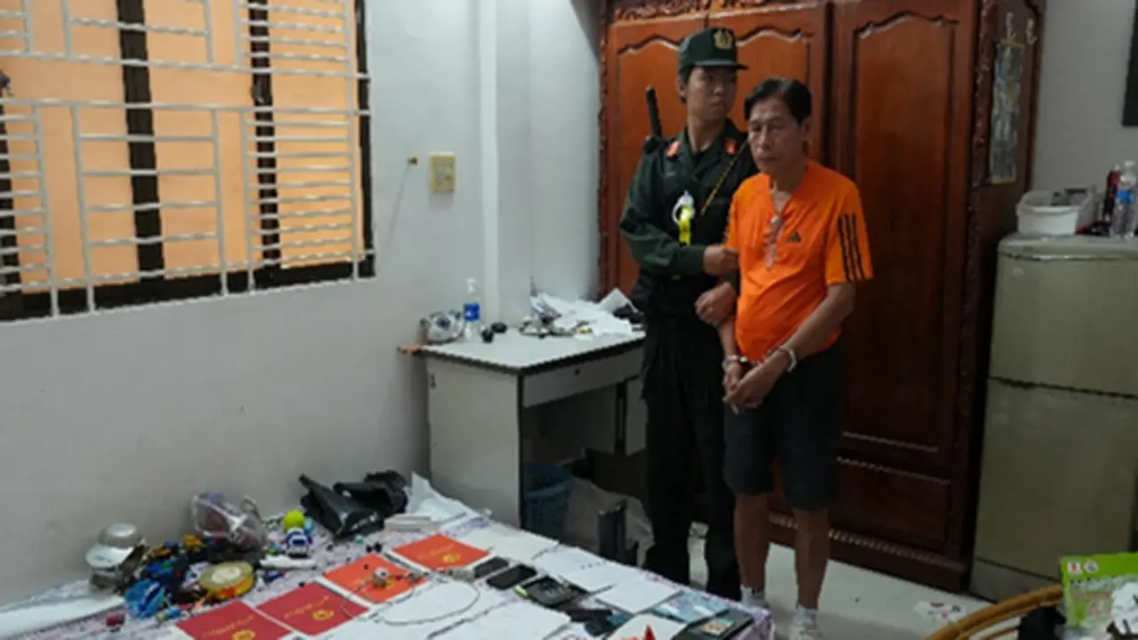 Công an Cần Thơ triệt phá nhóm cờ bạc mùa World Cup hơn 1.000 tỉ đồng