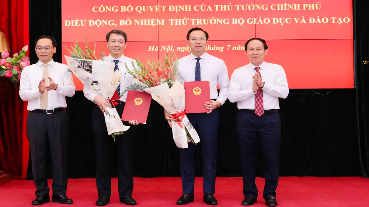 Công bố quyết định bổ nhiệm 2 Thứ trưởng Bộ Giáo dục và Đào tạo