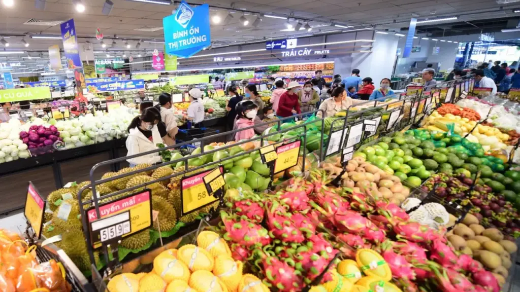 Co.opmart có diện mạo mới, không gian mua sắm mới