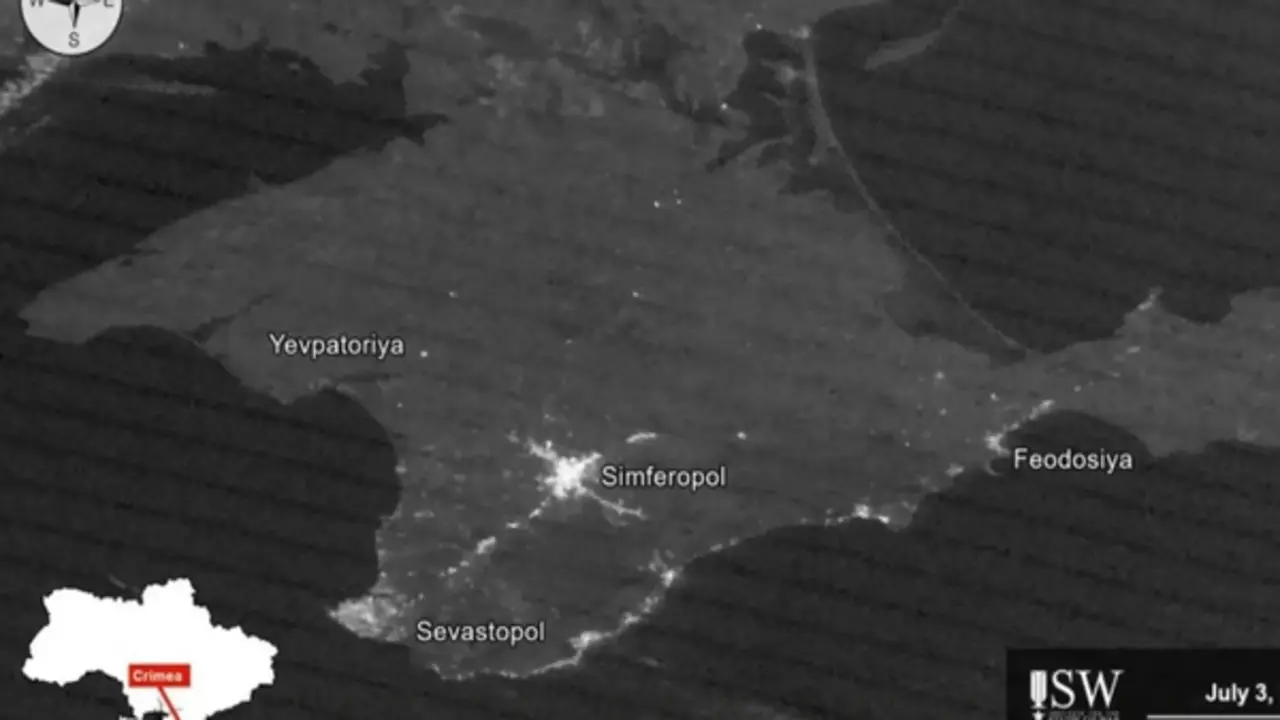 Crimea chìm vào bóng tối do mất điện sau đợt tấn công của Ukraine