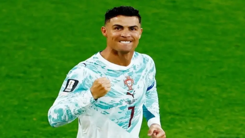 C.Ronaldo xác nhận thông tin quan trọng ngay trước trận gặp Tây Ban Nha