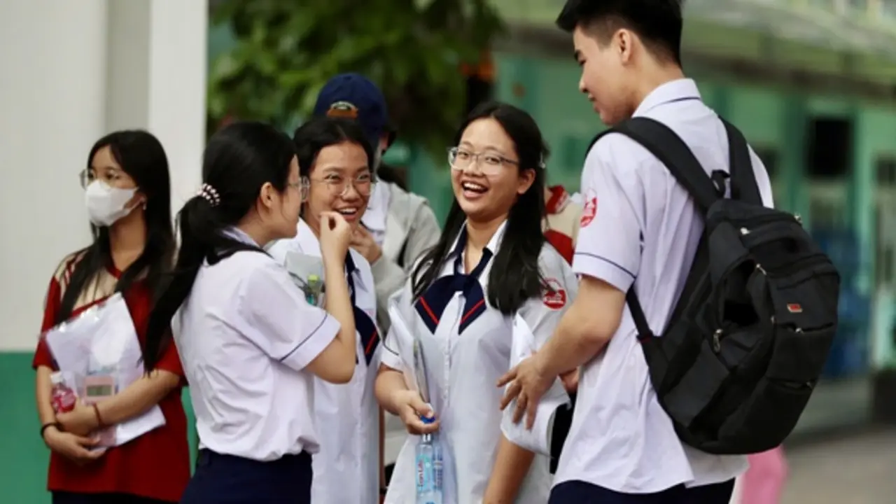 Đăng ký xét tuyển ĐH: Ngành nào có mức cạnh tranh 'dễ thở'?