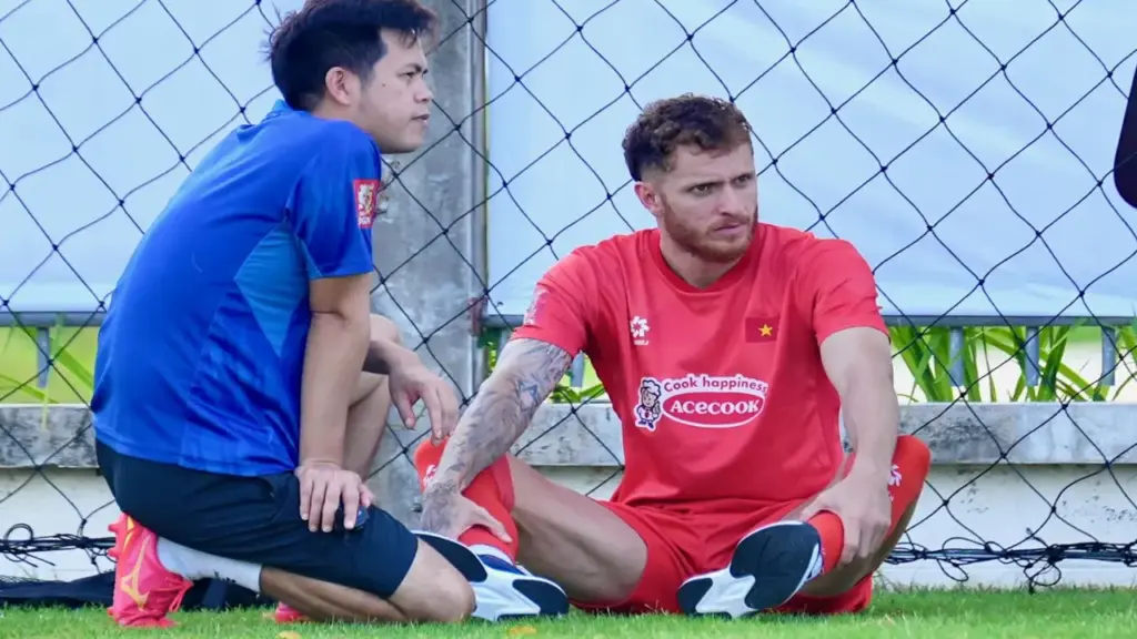 Đặng Văn Lâm vắng, Nguyễn Tài Lộc phải tập riêng trước trận đội tuyển Việt Nam gặp Timor Leste