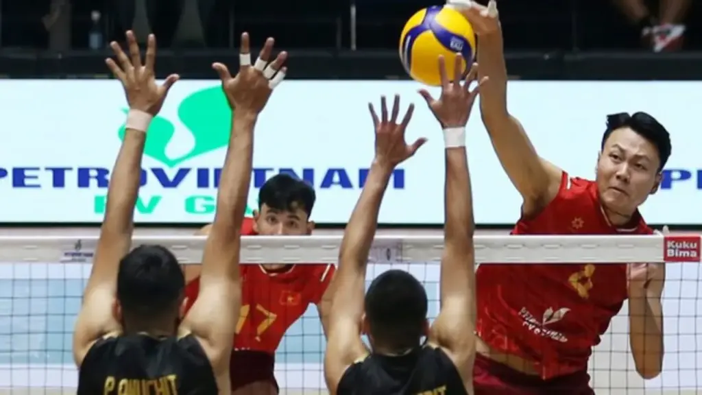 Đánh bại Myanmar, đội tuyển nam bóng chuyền Việt Nam vào bán kết SEA V.Cup