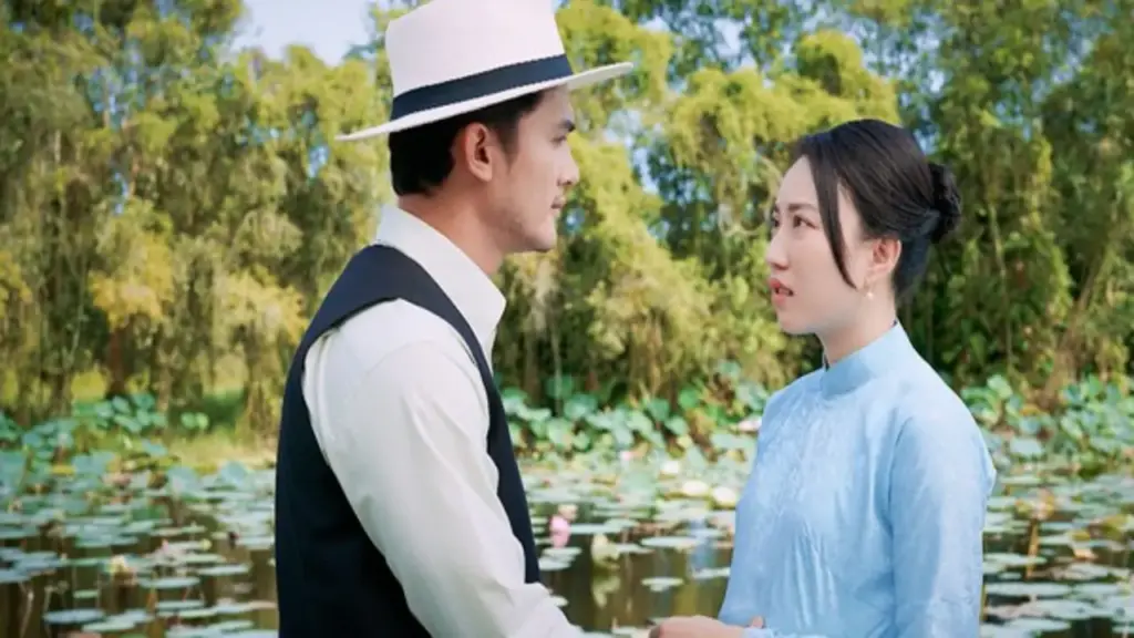 Đạo diễn tiết lộ về kết phim 'Nợ đời vay trả' đang gây sốt