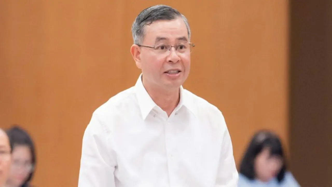 Đề xuất cắt giảm 56 ngành, nghề có điều kiện, cấm kinh doanh "khí cười" ngoài mục đích y tế