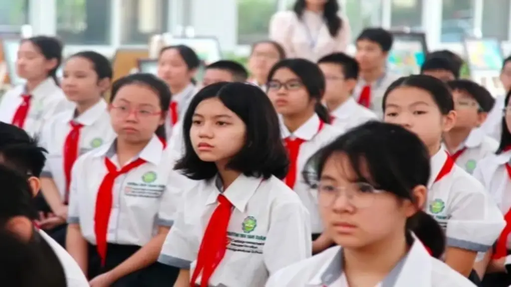 Đề xuất tăng học phí trường cấp 2 Cầu Giấy, Nam Từ Liêm, Lê Lợi