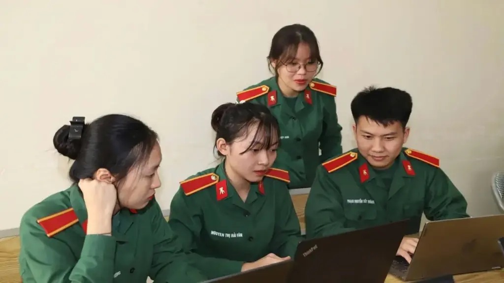 Điểm sàn hệ dân sự Học viện Kỹ thuật quân sự cao nhất 22,75