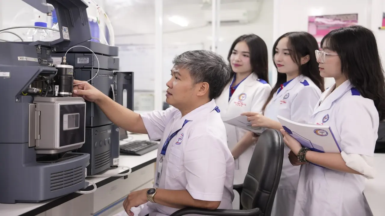 Điểm sàn Trường đại học Y Dược Cần Thơ: Y khoa cao nhất, lấy 22 điểm
