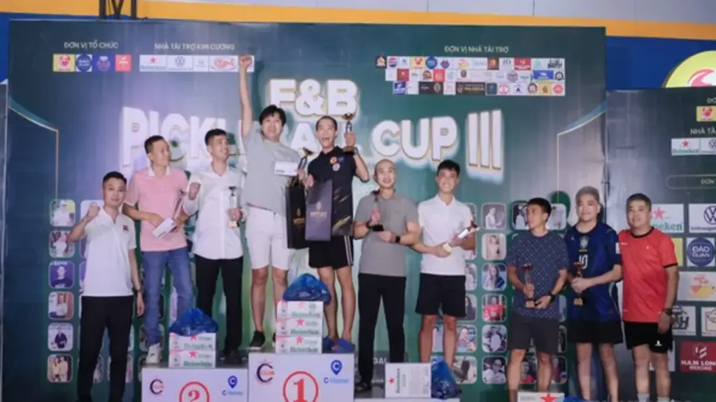 Diễn viên Quách Ngọc Tuyên vô địch pickleball phong trào ở Cần Thơ