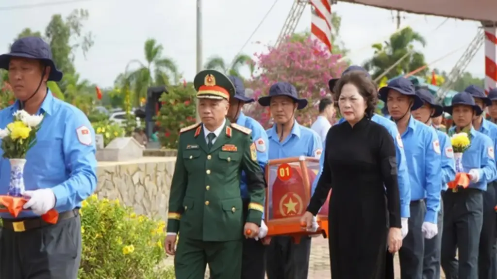 Đồng Tháp truy điệu, an táng 68 hài cốt liệt sĩ