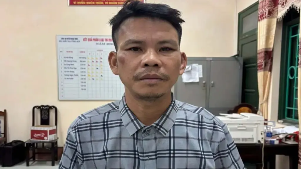 Đốt ô tô, xe máy của hàng xóm vì mâu thuẫn cá nhân