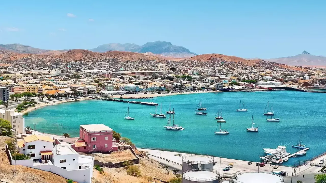 Du khách đổ xô tìm kiếm Cape Verde nhờ World Cup 2026