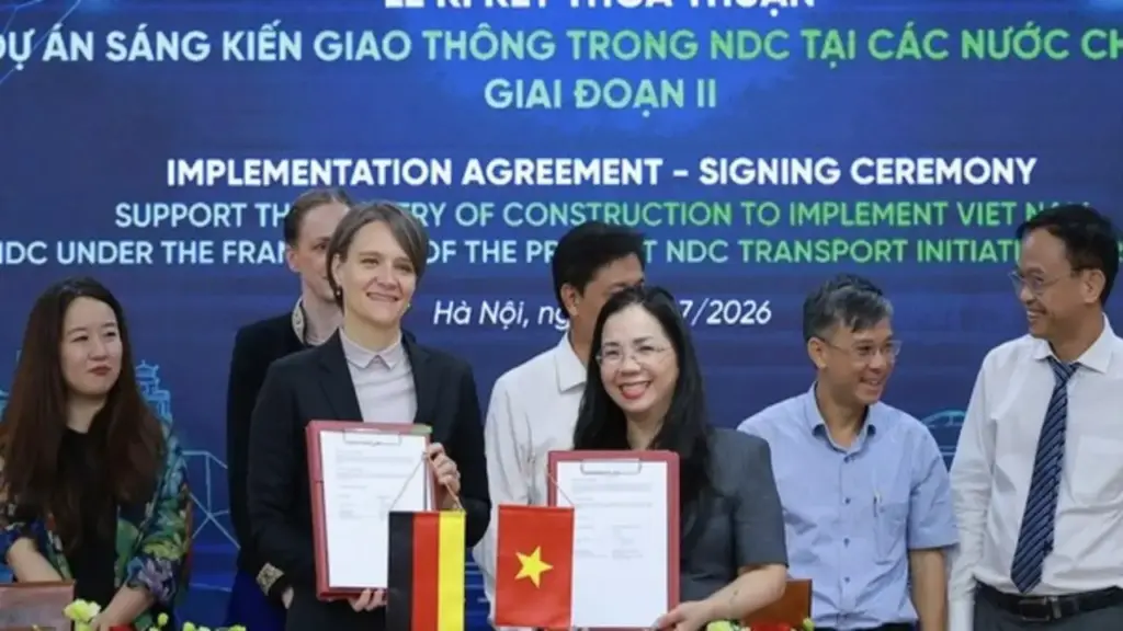 Đức hỗ trợ Việt Nam mở rộng sử dụng xe điện vì giao thông xanh