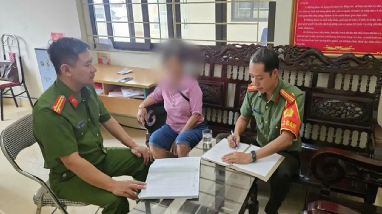 Được "trai Tây tặng quà", người phụ nữ thoát cú lừa 140 triệu