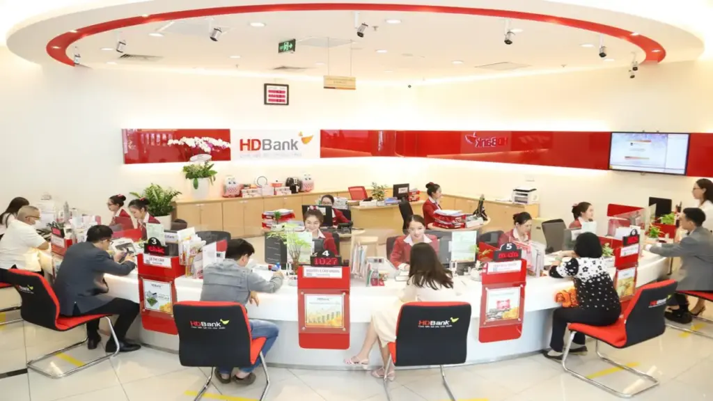 Fitch Ratings lần đầu xếp hạng HDBank, ghi nhận nền tảng tài chính vững mạnh