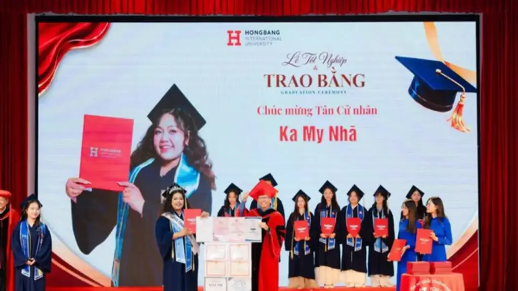 Gần 1.000 kỹ sư, cử nhân HIU sẵn sàng bước vào thị trường lao động
