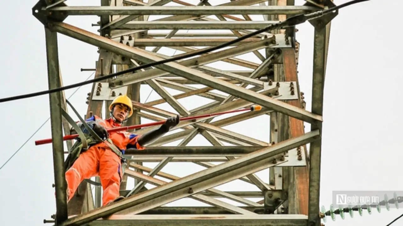 Giá nhà ở, giá điện tăng đẩy CPI quý II tăng 5,25%