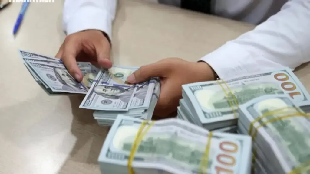 Giá USD hôm nay 11.7.2026: Ngân hàng giảm mạnh