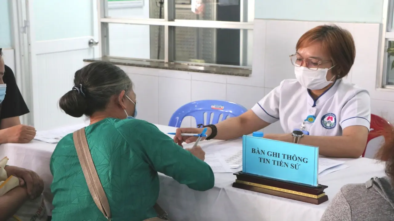 Giám đốc Sở Y tế TP.HCM: Người dân có thể chọn bất kỳ cơ sở y tế nào để khám sức khỏe miễn phí