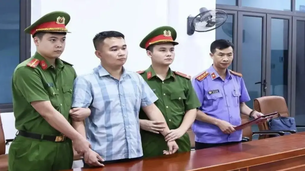 Giáo viên bị giữ khẩn cấp ở Tuyên Quang từng dẫn đội thi toán quốc gia