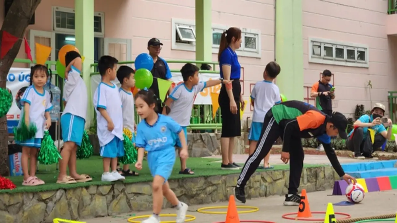 Giáo viên mầm non tư thục có được tăng tiền lương, phụ cấp từ tháng 7?