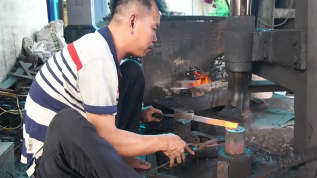 Giữ lửa nghề rèn