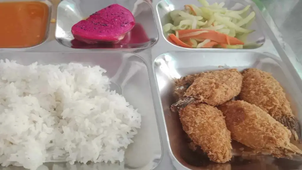 Hà Nội thay đổi lớn về tổ chức ăn bán trú, các trường không còn tự quyết