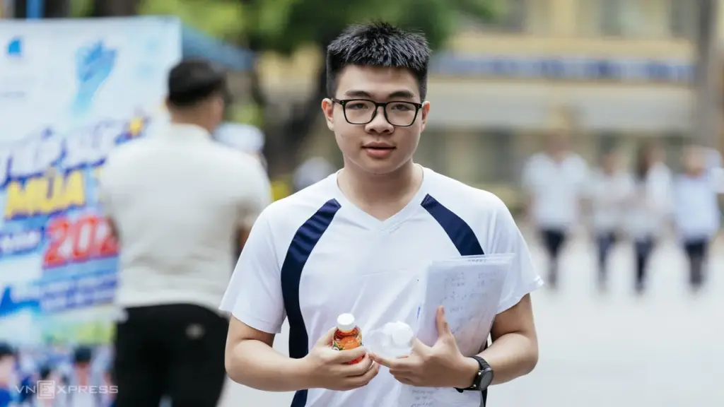 Hai thí sinh tự do là thủ khoa toàn quốc