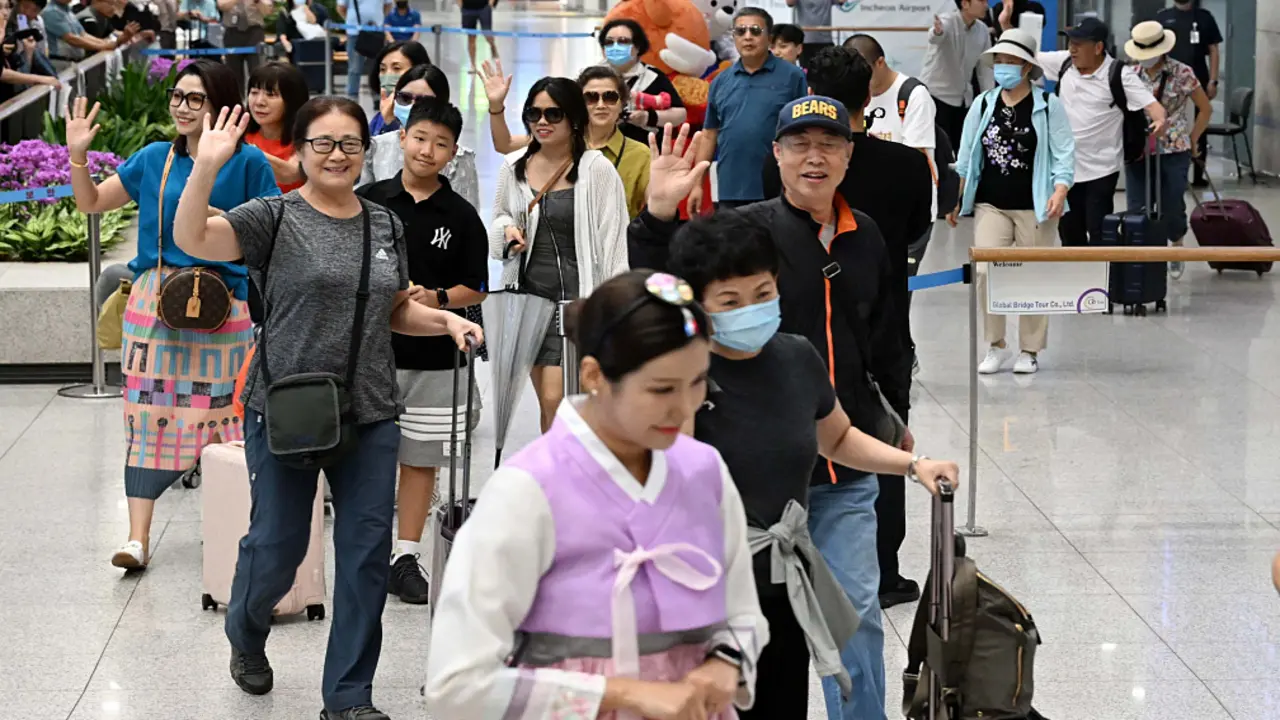 Hàn Quốc miễn phí visa cho khách đoàn Việt Nam thêm 6 tháng