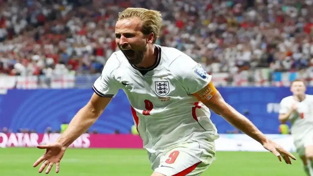 Harry Kane dùng từ đặc biệt để tỏ rõ sự thán phục với Haaland