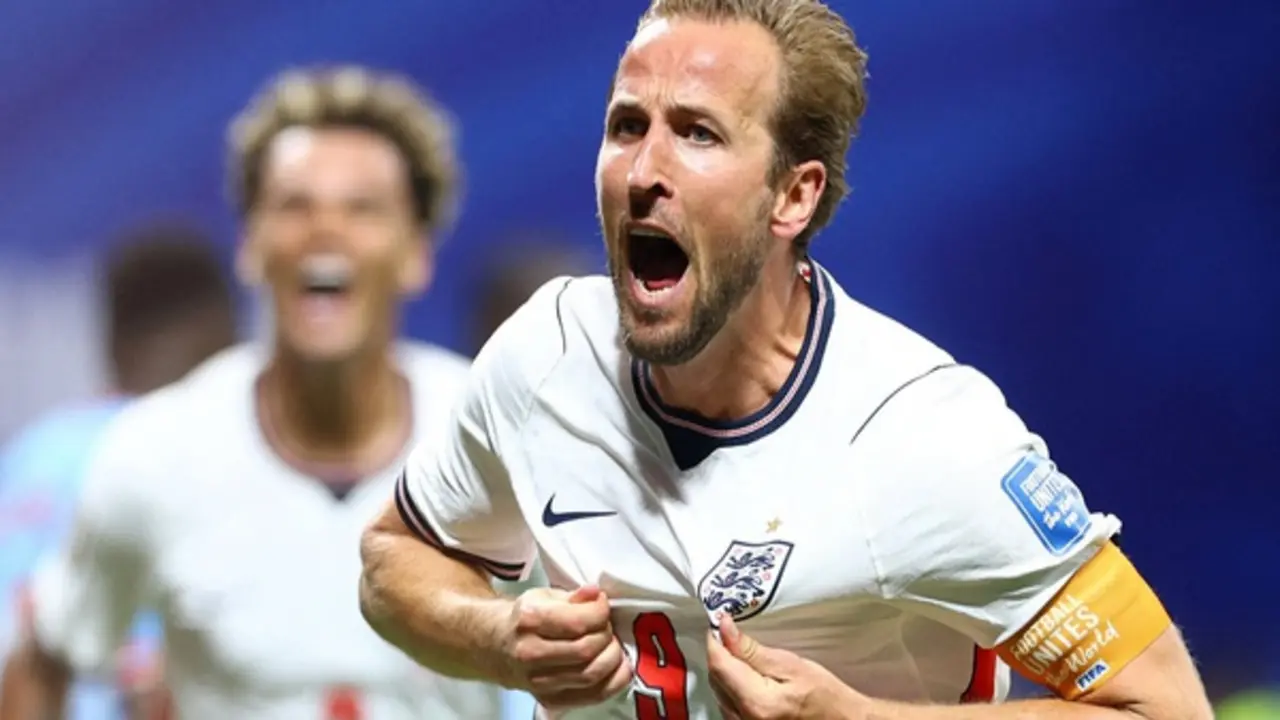 Harry Kane thể hiện đẳng cấp siêu sao, đẩy cuộc đua Vua phá lưới lên cao trào