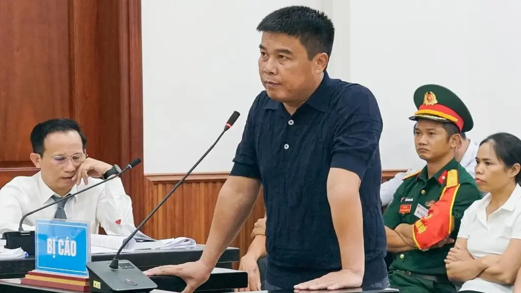 Hậu 'Pháo' hứa đền tiền gấp 3 nếu thất hẹn với người mua đất