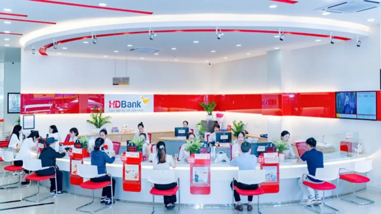 HDBank tung loạt ưu đãi lớn cho doanh nghiệp vay lãi suất từ 7,2%/năm
