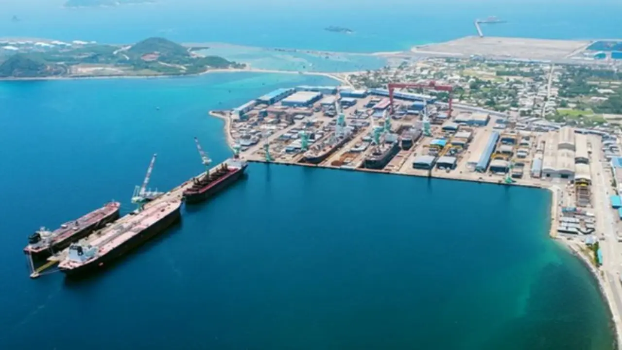 Hiến kế giúp Khánh Hòa phát triển cảng biển, logistics, dịch vụ hàng hải