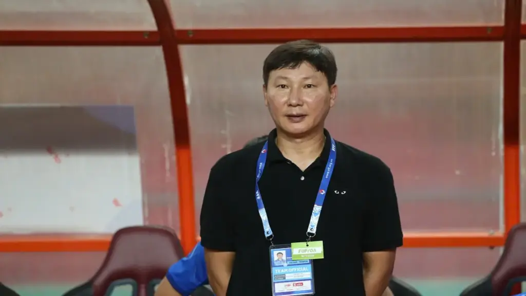 HLV Kim Sang-sik: 'Bộ ba nhập tịch giúp Việt Nam mạnh hơn nhiều'